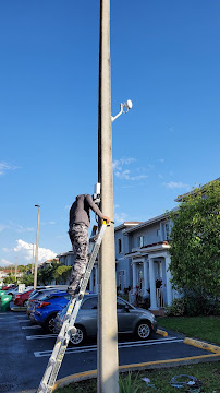 Laser Dvr Security, inc - Photo 7 - Car repair in Miami, FL, Miami