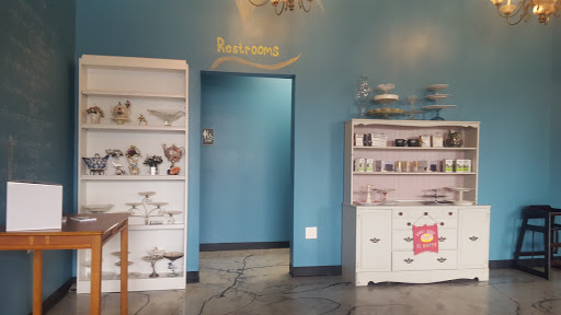 Donut Shop «Donut Central», reviews and photos, 1504 Central Ave, Columbus, IN 47201, USA