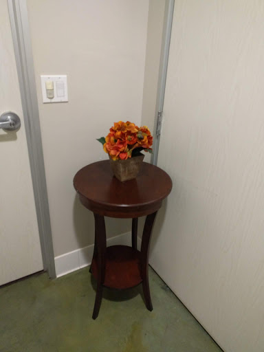 Beauty Salon «Cue Salon and Skin Care», reviews and photos, 7821 Edinger Ave B-150, Huntington Beach, CA 92646, USA