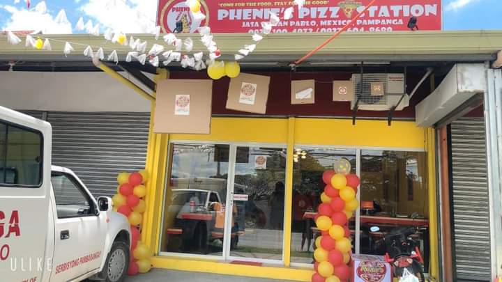 Phenies Pizza Station