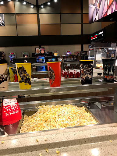 Book Store «Barnes & Noble», reviews and photos, 470 Universal Dr N, North Haven, CT 06473, USA