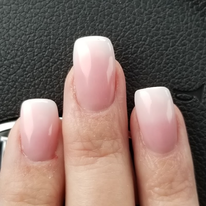 Perfect Pinkie Nail Spa