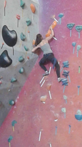 Rock Climbing «Planet Rock Climbing Gym», reviews and photos, 1103 W 13 Mile Rd, Madison Heights, MI 48071, USA