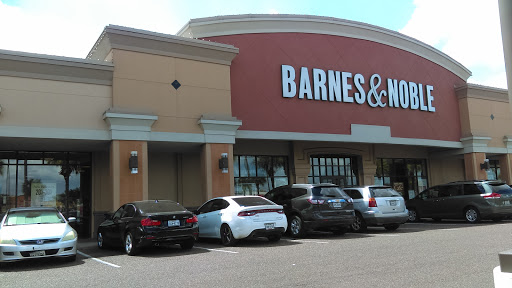 Book Store Barnes Noble Bookstore Reviews And Photos 4005 N