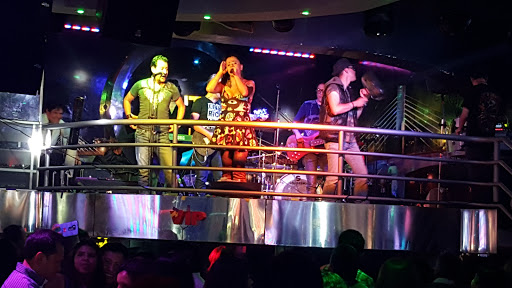 Rumba nightclubs in La Paz