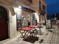 Atmosphère du Restaurant Xabi-krakada à Saint-Jean-de-Luz - n°3