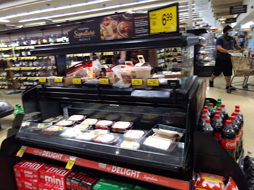 Grocery Store «Safeway», reviews and photos, 21401 Pacific Hwy S, Des Moines, WA 98198, USA