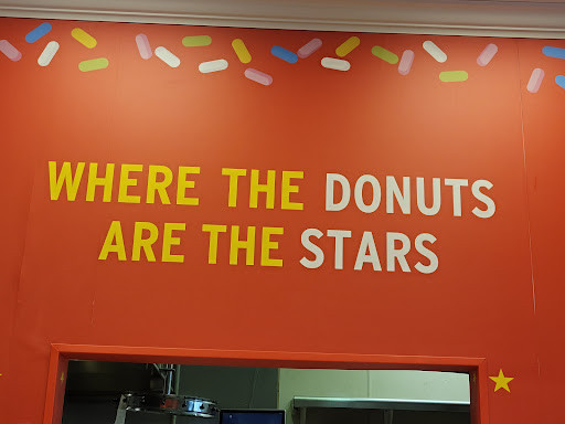 Donut Shop «Dandee Donuts Factory», reviews and photos, 102 N 28th Ave, Hollywood, FL 33020, USA