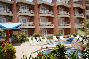Hotel Los Corales image