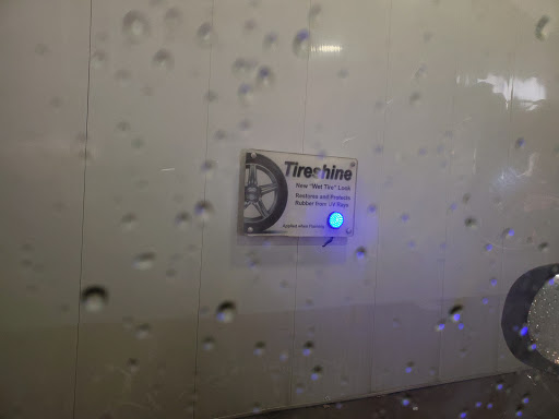 Car Wash «The Glo Car Wash», reviews and photos, 6315 Sheridan Blvd, Arvada, CO 80003, USA