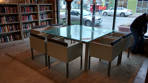 Thrift Store «Brown Elephant Resale Shop», reviews and photos, 217 Harrison St, Oak Park, IL 60304, USA