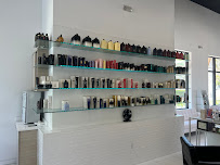 Air Bar Blowouts & Extensions Blow Drybar - Photo 5 - Car repair in Naples, FL, Bonita Springs