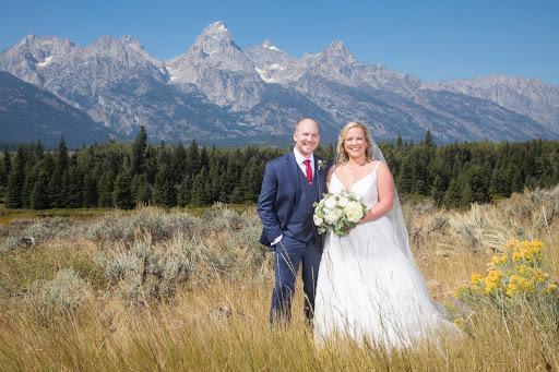 Bridal Shop «The Wedding Dress Shoppe», reviews and photos, 2516 Independence Blvd #101, Wilmington, NC 28412, USA