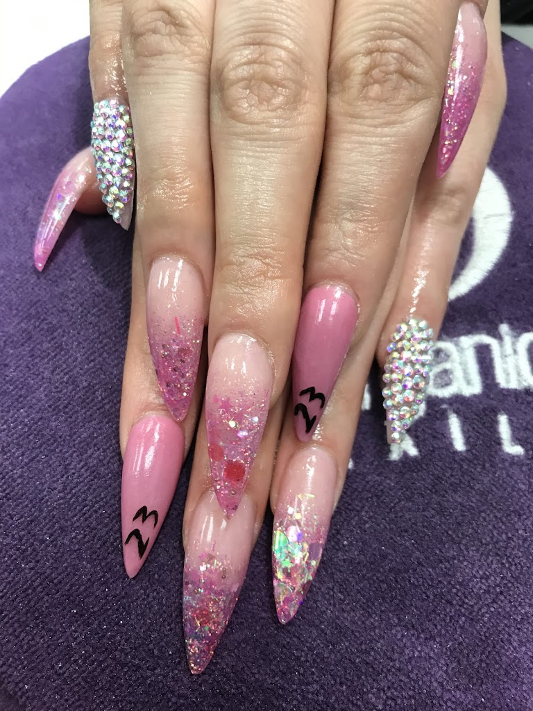 Divas Beauty Salon 89433