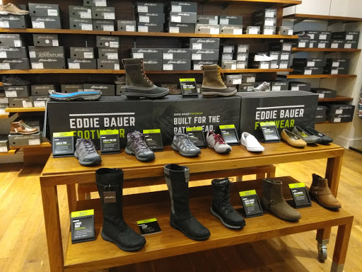 Clothing Store «Eddie Bauer», reviews and photos, 3625 Dallas Hwy, Marietta, GA 30064, USA