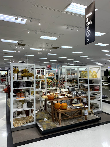 Department Store «Target», reviews and photos, 200 Vintage Way, Novato, CA 94945, USA