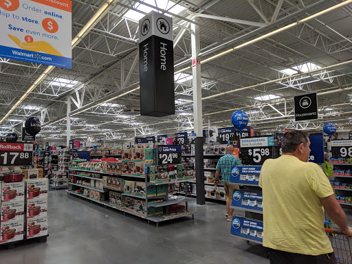 Grocery Store «Brookshire Brothers», reviews and photos, 20185 US-59, New Caney, TX 77357, USA