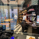 Photo n°2 de l'avis de RO.e fait le 21/11/2021 à 10:33 sur le  Cadrega E Sgabel à Paullo