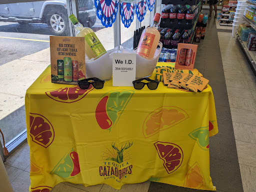 Liquor Store «Northside Liquor», reviews and photos, 501 Butternut Dr # 1, Holland, MI 49424, USA