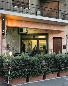 Pizzeria La Capricciosa da Gigi Via Martini, 13, 09040 San Vito SU, Italia