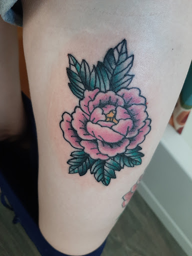 Explore california bear tattoo ideas, creative tattoo ideas in Geneva, available at The Lonesome Rose Tattoo Parlor