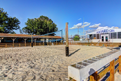 Capt'n Bill's Backyard Grill & Volleyball Facility