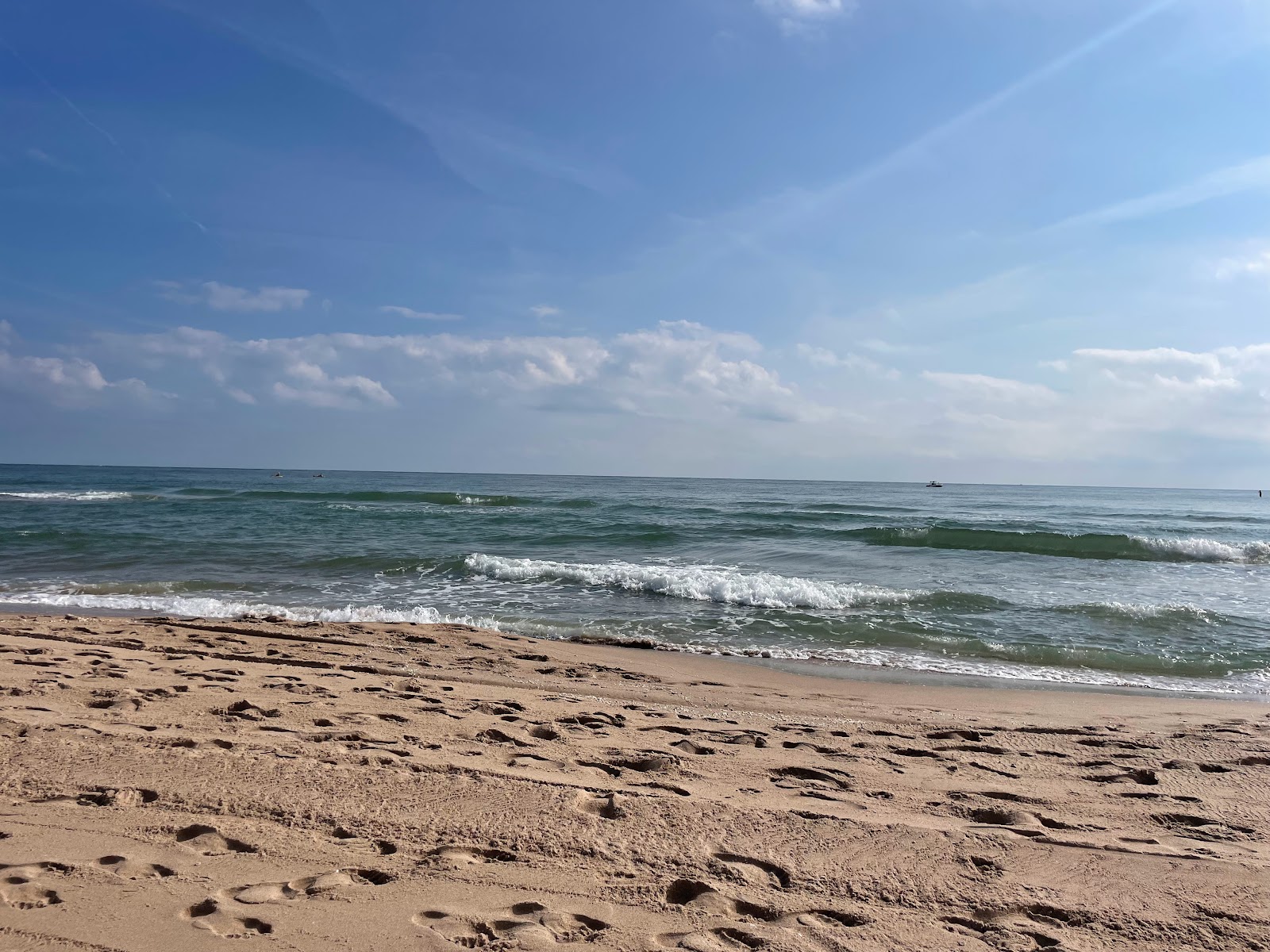 Platja de la Devesa'in fotoğrafı imkanlar alanı