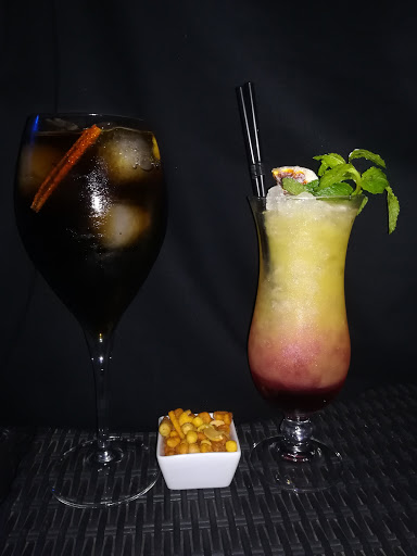 Premier Cocktail, Gin & Rum Selections