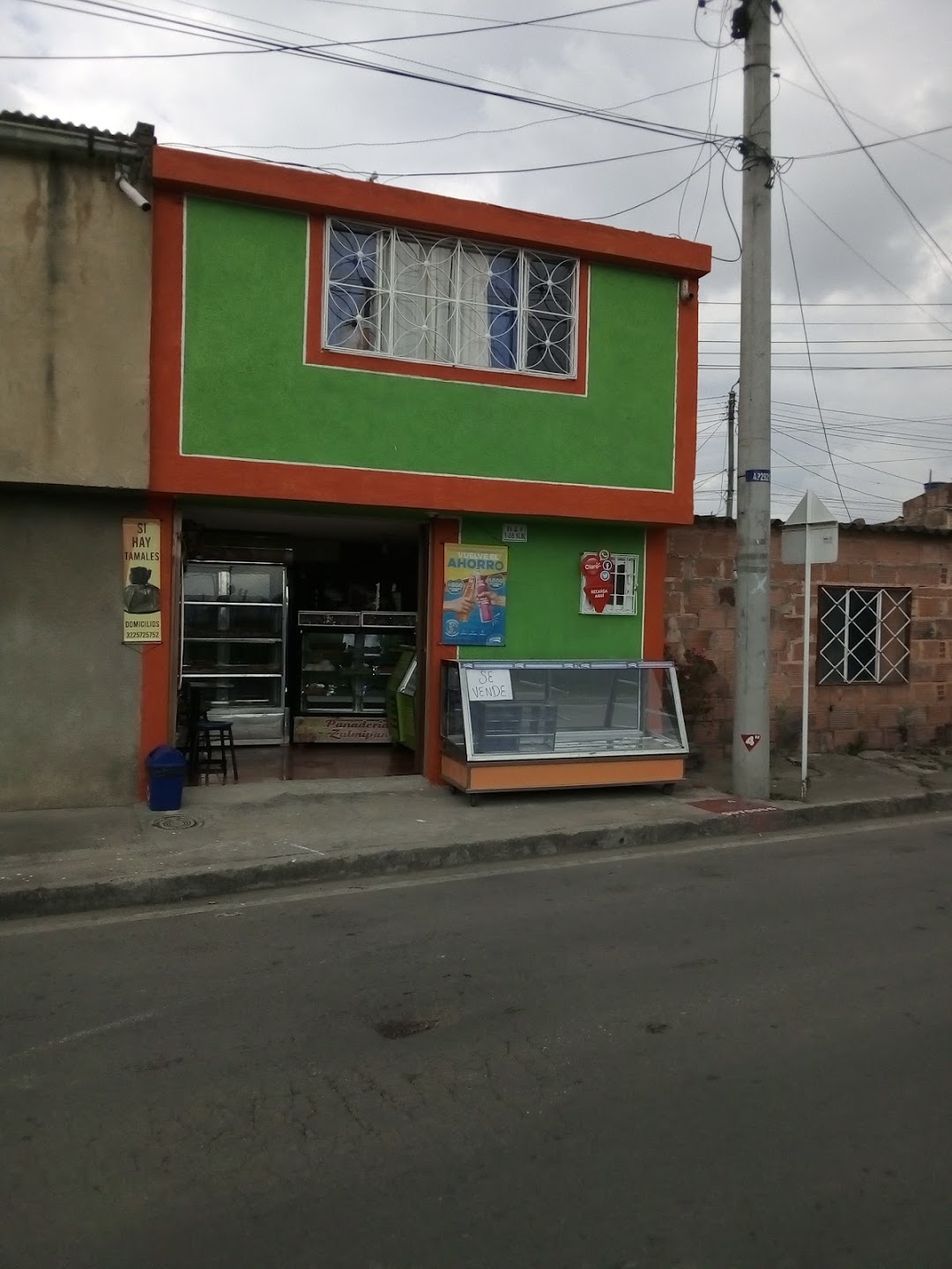 Panadería y cafetería zulmypan