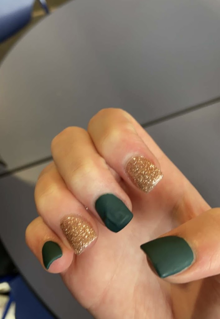 Da-Vi Nails 82718