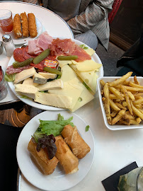 Plats et boissons du Restaurant Le Petit Paris - n°9