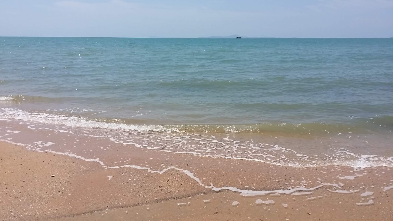 Pattaya Paradise Beach'in fotoğrafı ve yerleşim