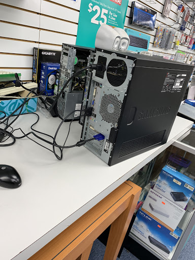 Computer Store «Digitcom Computer & Cell Phone Repair», reviews and photos, 1151 Deer Park Ave, North Babylon, NY 11703, USA
