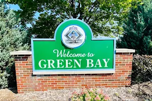 Welcome to Green Bay sign image