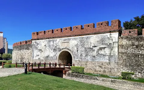 East Gate (Fengyi Gate) image