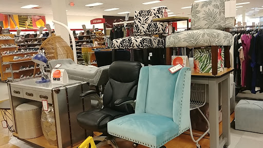 Department Store «T.J. Maxx», reviews and photos, 411 Mariner Way, Biddeford, ME 04005, USA