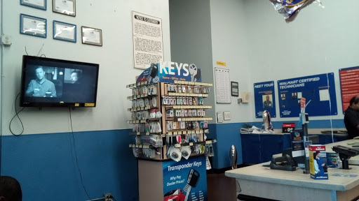 Tire Shop «Walmart Tires & Auto Parts», reviews and photos, 19501 NW 27th Ave, Miami Gardens, FL 33056, USA