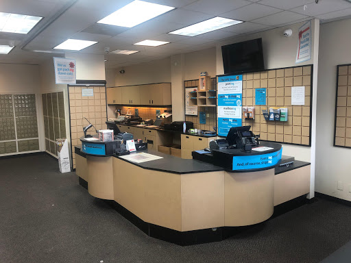 Shipping and Mailing Service «The UPS Store», reviews and photos, 208-10 Cross Island Pkwy, Bayside, NY 11360, USA