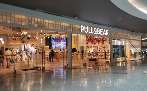 Pull&Bear image