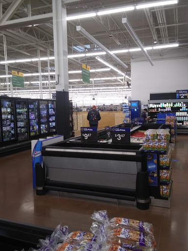 Department Store «Walmart Supercenter», reviews and photos, 6365 Stagecoach Dr, West Des Moines, IA 50266, USA