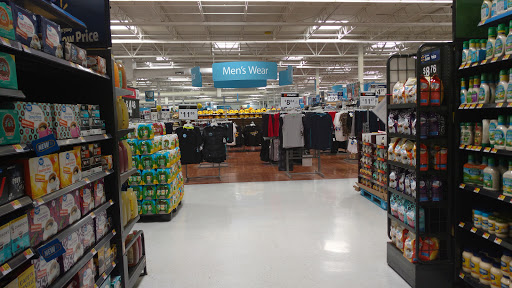 Department Store «Walmart Supercenter», reviews and photos, 3003 N Highway 61, Muscatine, IA 52761, USA