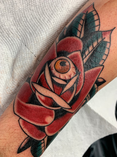 Tattoo Shop «Skin Factory Tattoo & Body Piercing», reviews and photos, 3130 E Sunset Rd B, Las Vegas, NV 89120, USA