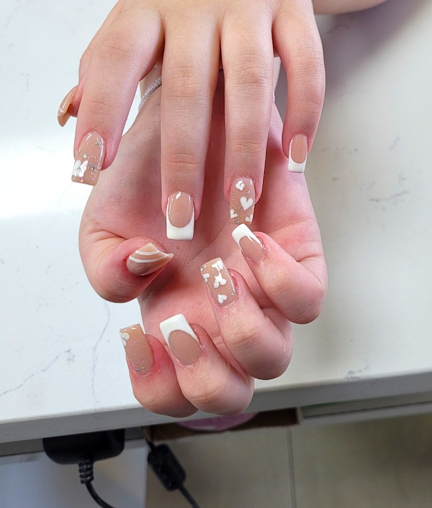 Angel Nails 34222