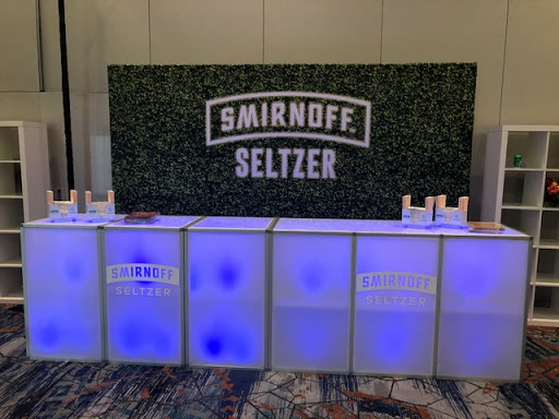 Party Equipment Rental Service «Posh & Luxe Event Furniture + Décor Rental», reviews and photos, 11872 Coakley Cir, Rockville, MD 20852, USA