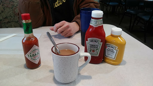 Restaurant «Coffee Cup», reviews and photos, 1512 Lafayette Ave, Terre Haute, IN 47804, USA