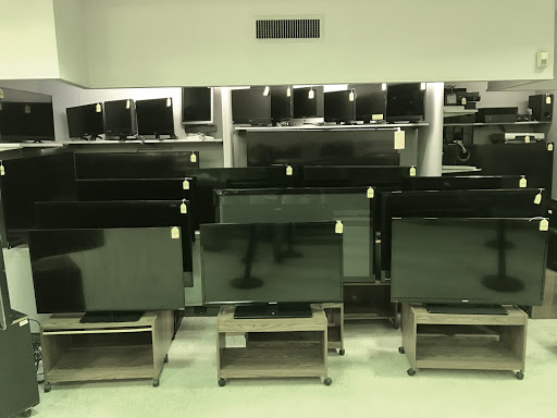 Pawn Shop «William S. Rich & Son», reviews and photos, 857 Broad St, Newark, NJ 07102, USA