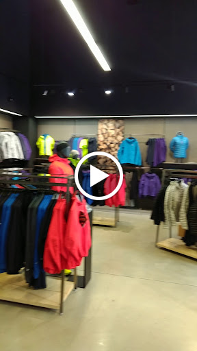Sportswear Store «Arc’teryx Washington, DC Store», reviews and photos, 1099 H St NW, Washington, DC 20001, USA