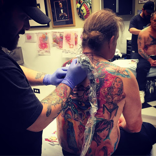 Body Piercing Shop «Wasted Youth Tattoo & PMA Piercing», reviews and photos, 1335 Lakeside Dr #1, Romeoville, IL 60446, USA