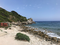 Fotografie cu Fiki Beach cu nivelul de curățenie înalt