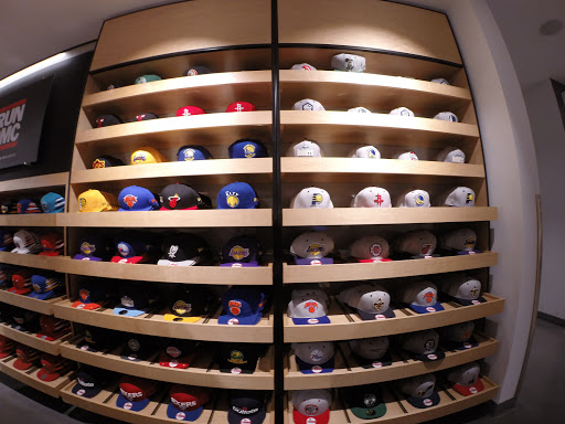 Sportswear Store «NBA Store», reviews and photos, 545 5th Ave, New York, NY 10017, USA